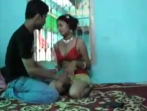 Indian school girl first-ever time hump